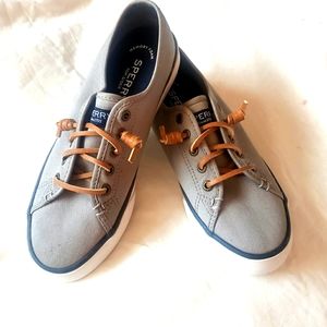 Sperry Top Sider slip on sneakers